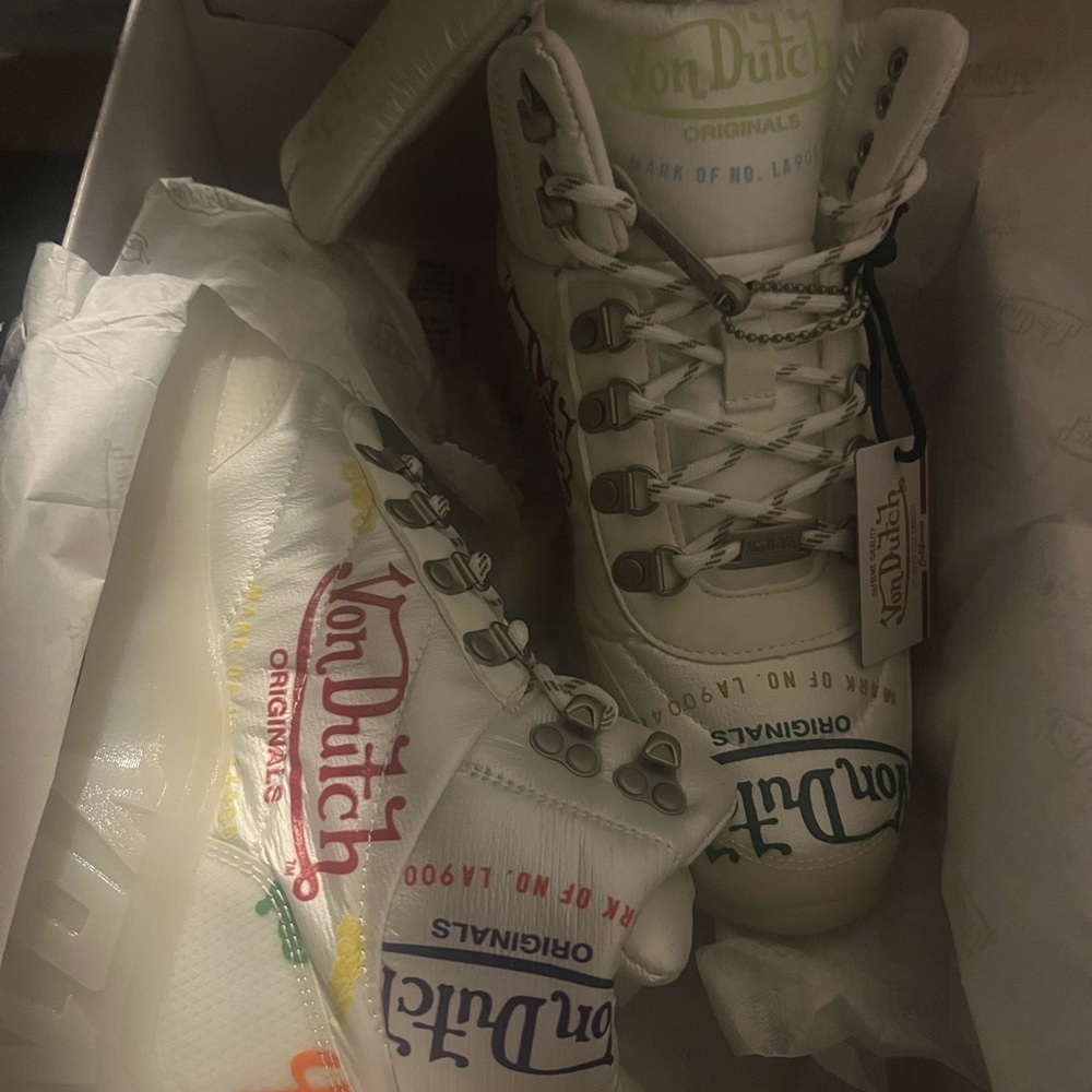 Von Dutch White High-Top Sneakers - Picture 6 of 9